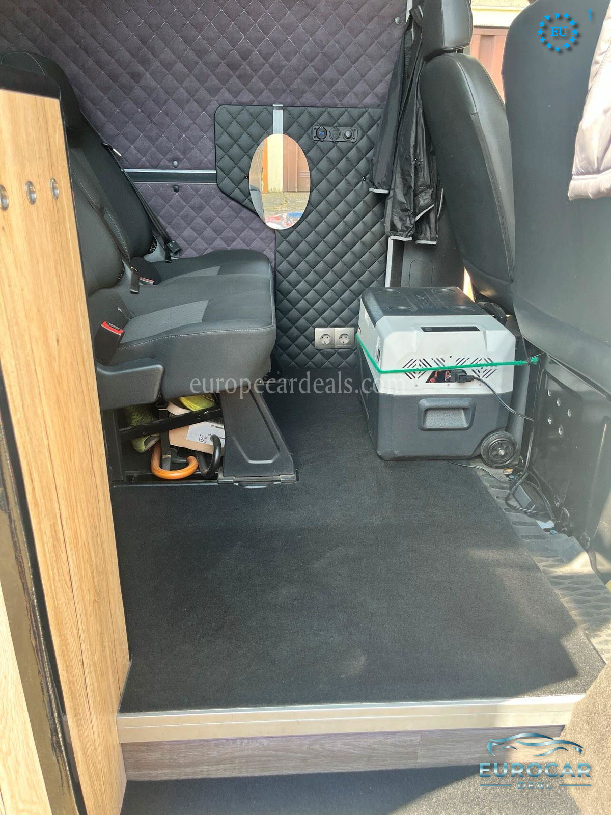 Hyundai H350