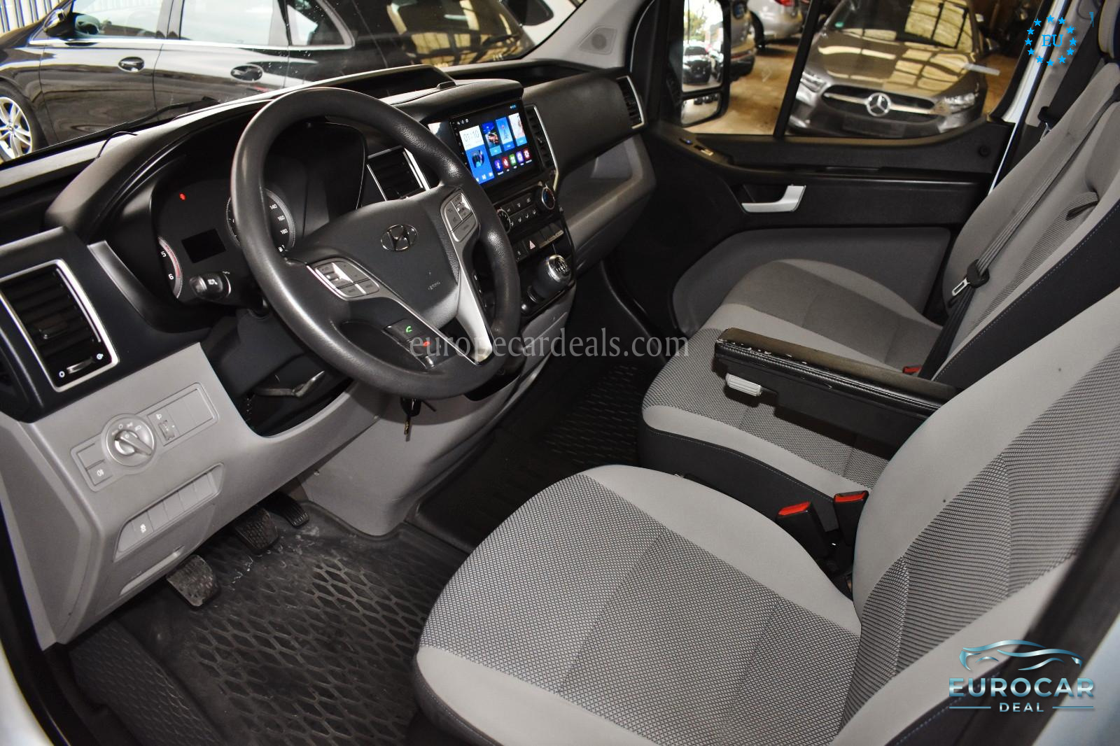 Hyundai H350