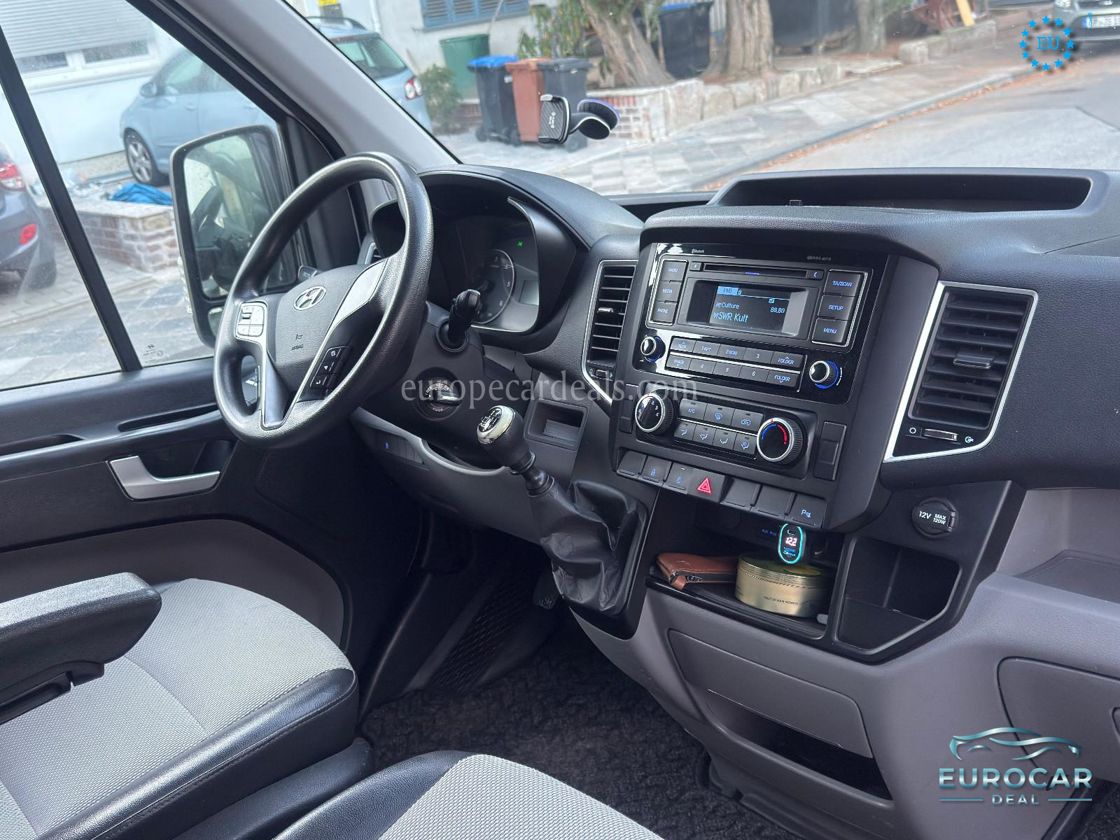 Hyundai H350