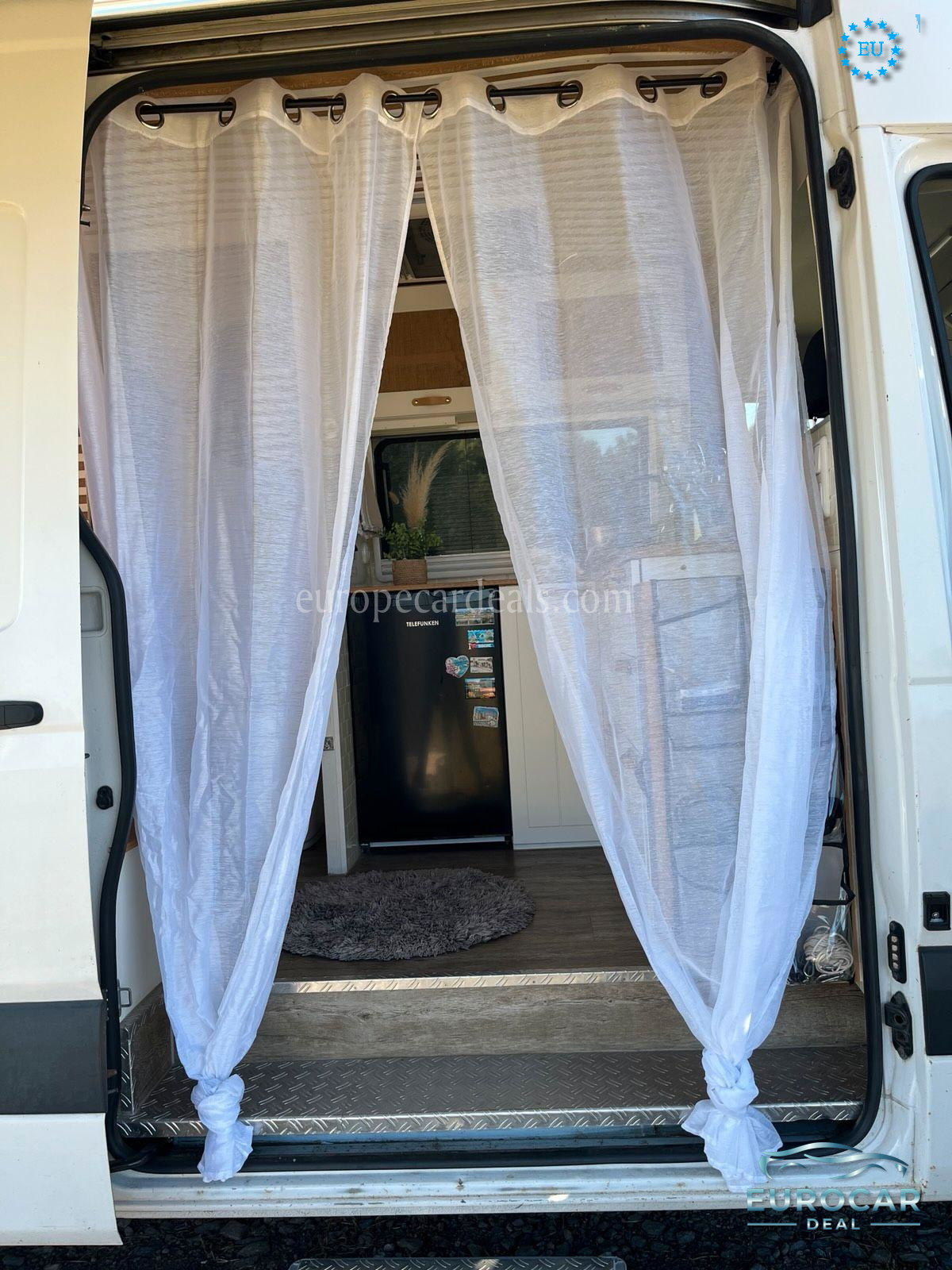 Hyundai H350