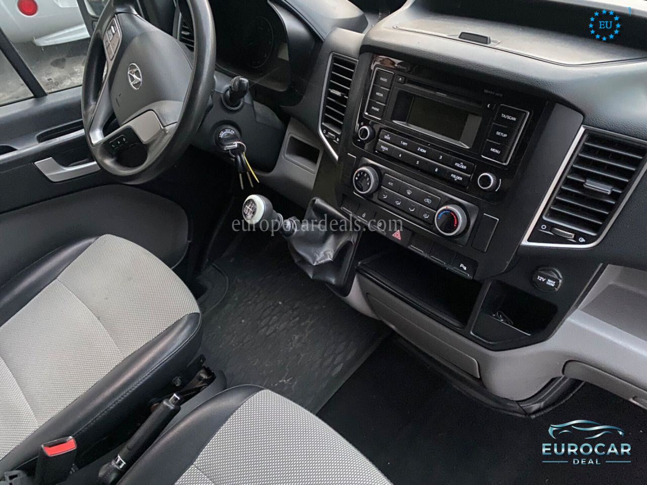 Hyundai H350