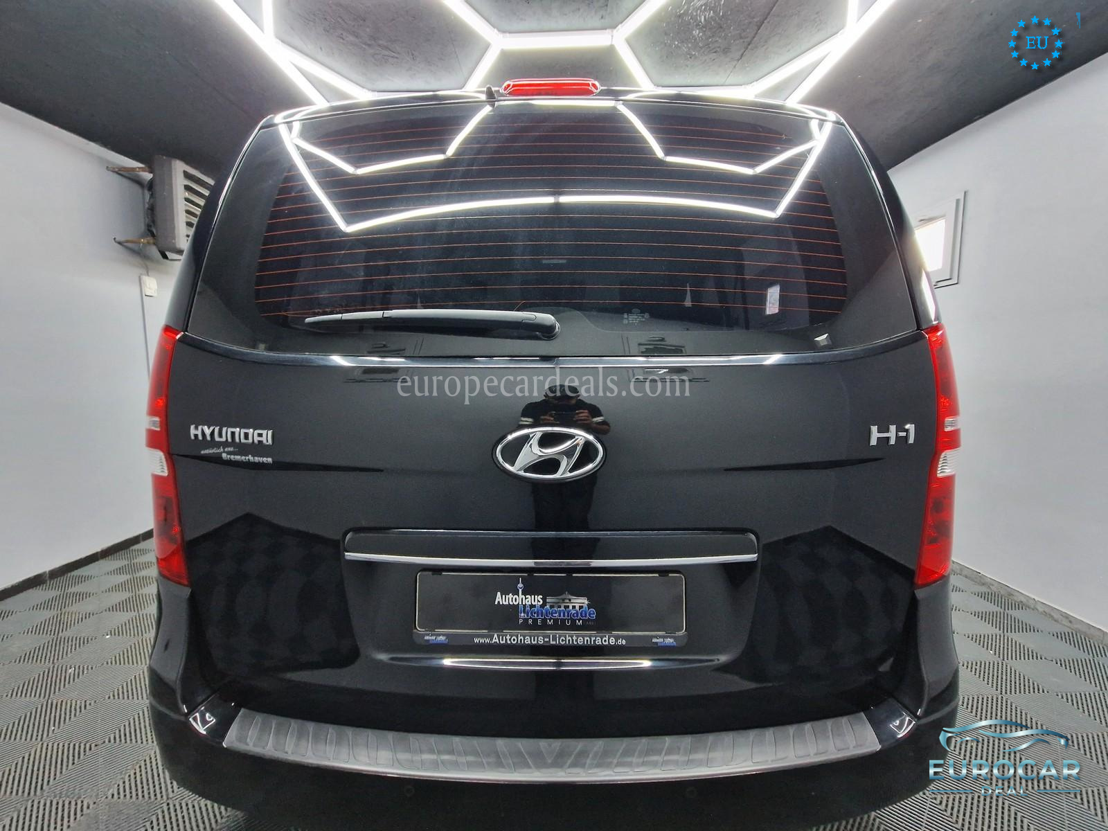 Hyundai H-1