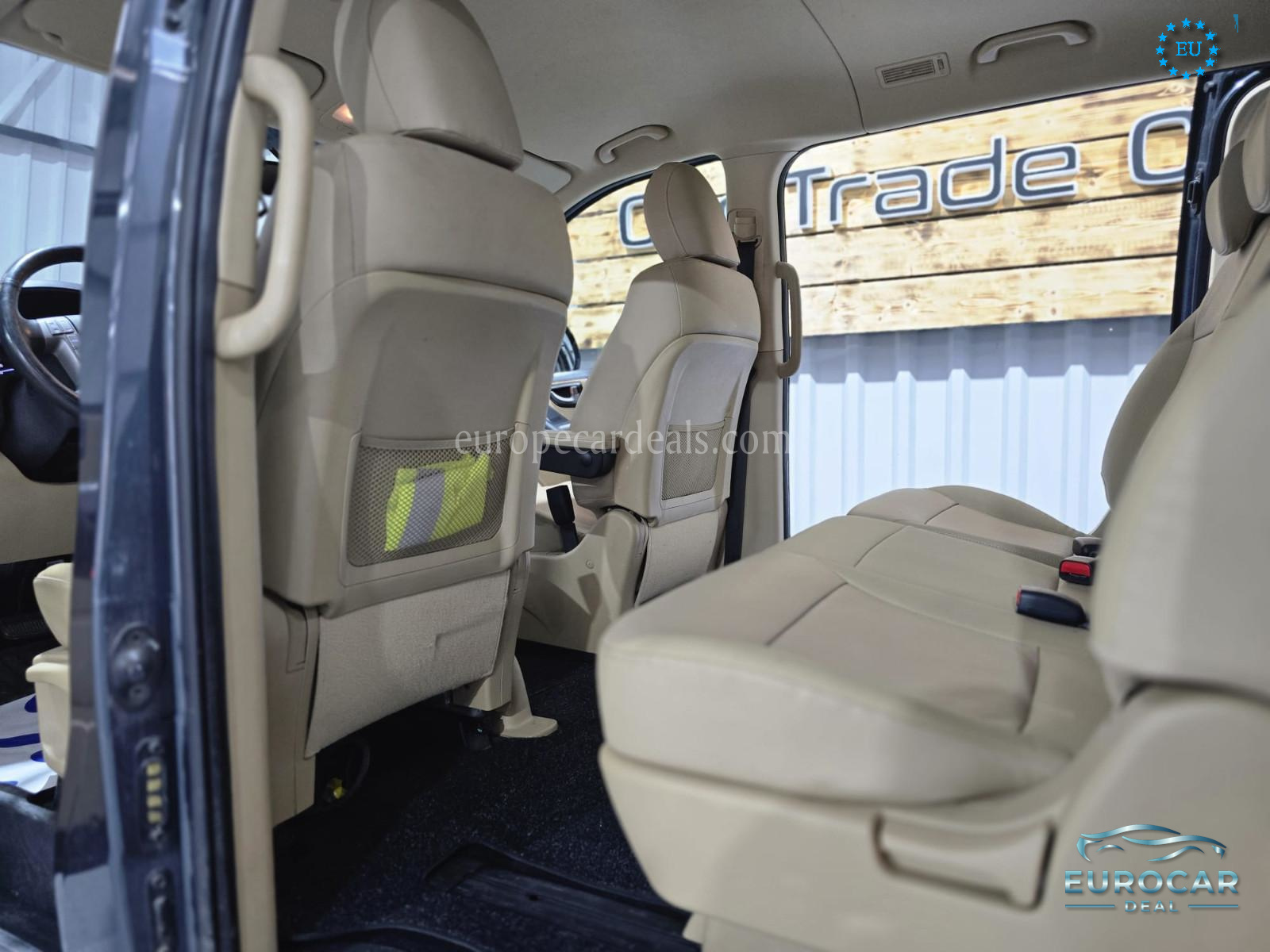 Hyundai H-1