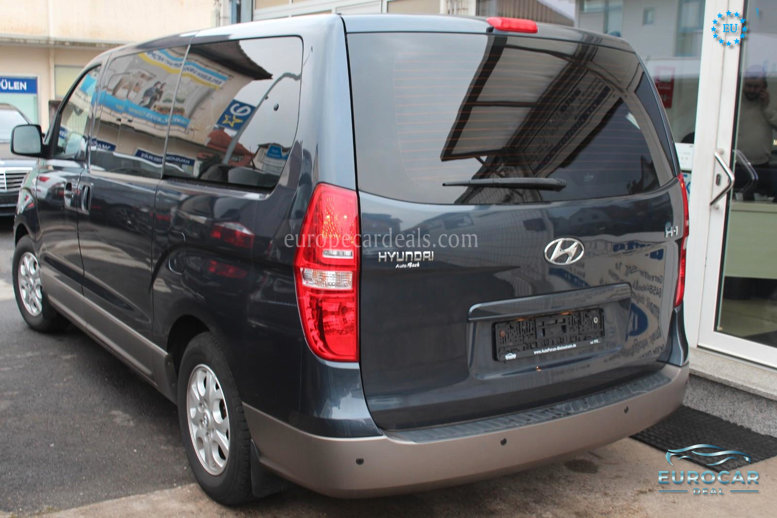Hyundai H-1