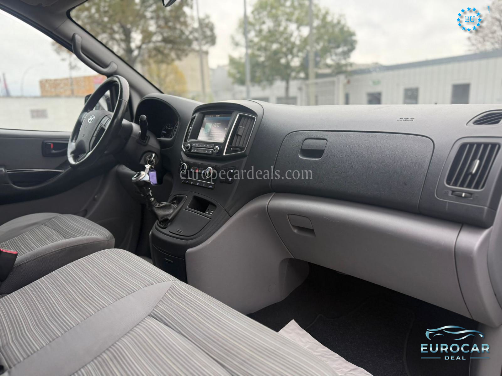 Hyundai H-1