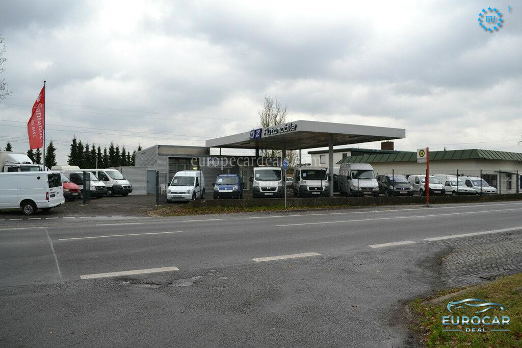 Hyundai H-1