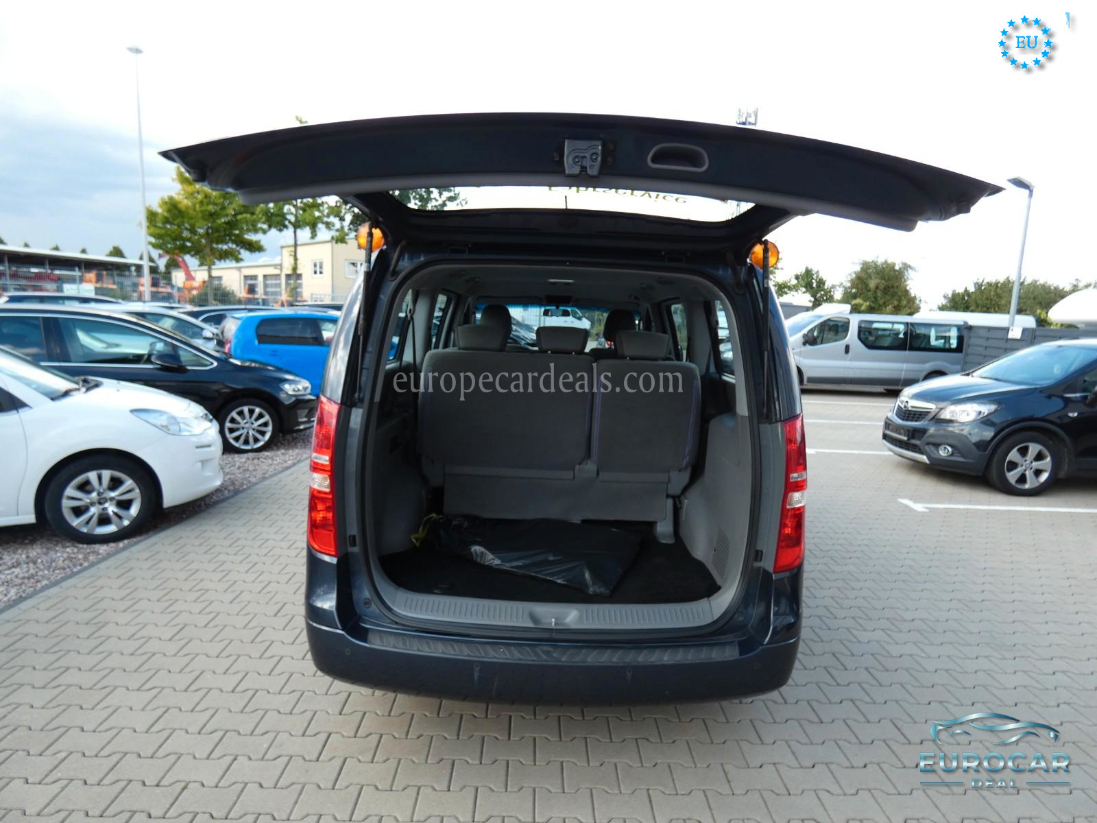 Hyundai H-1