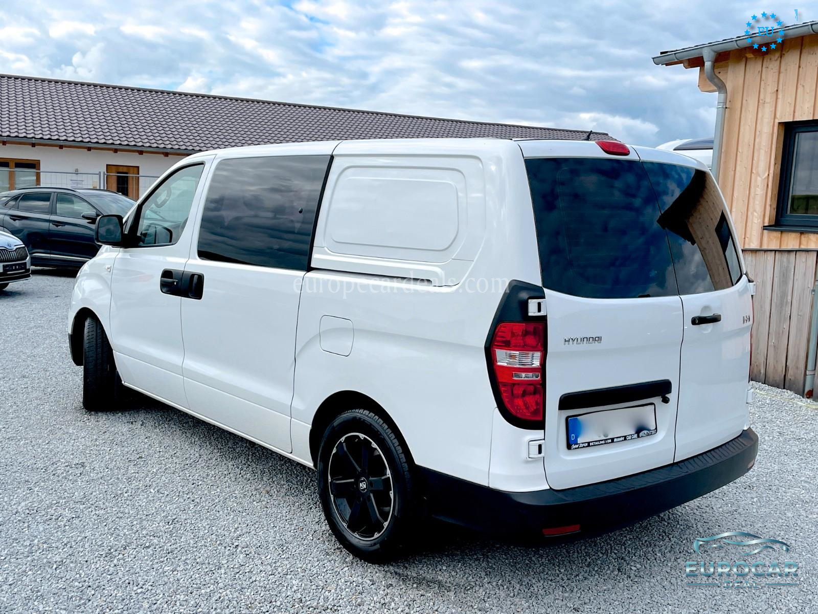 Hyundai H-1