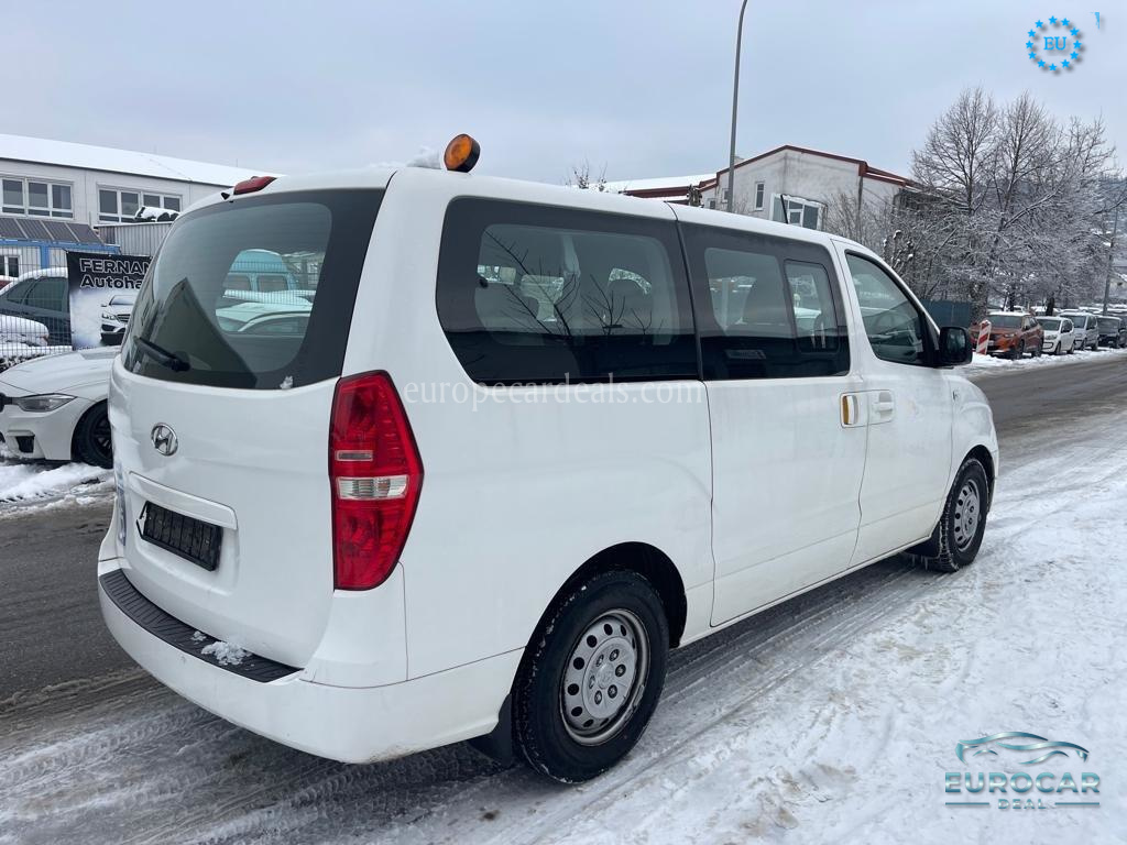 Hyundai H-1