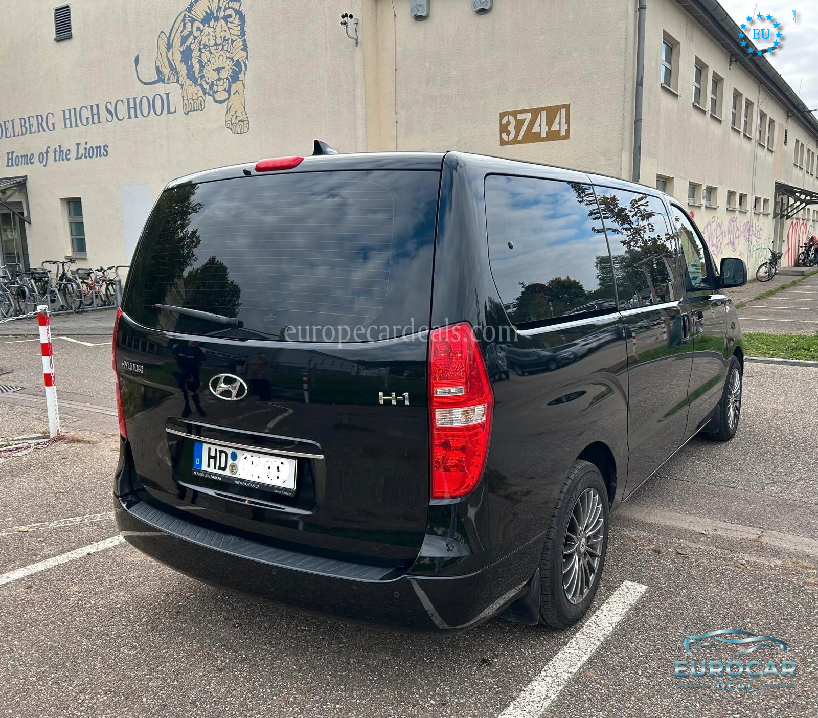 Hyundai H-1