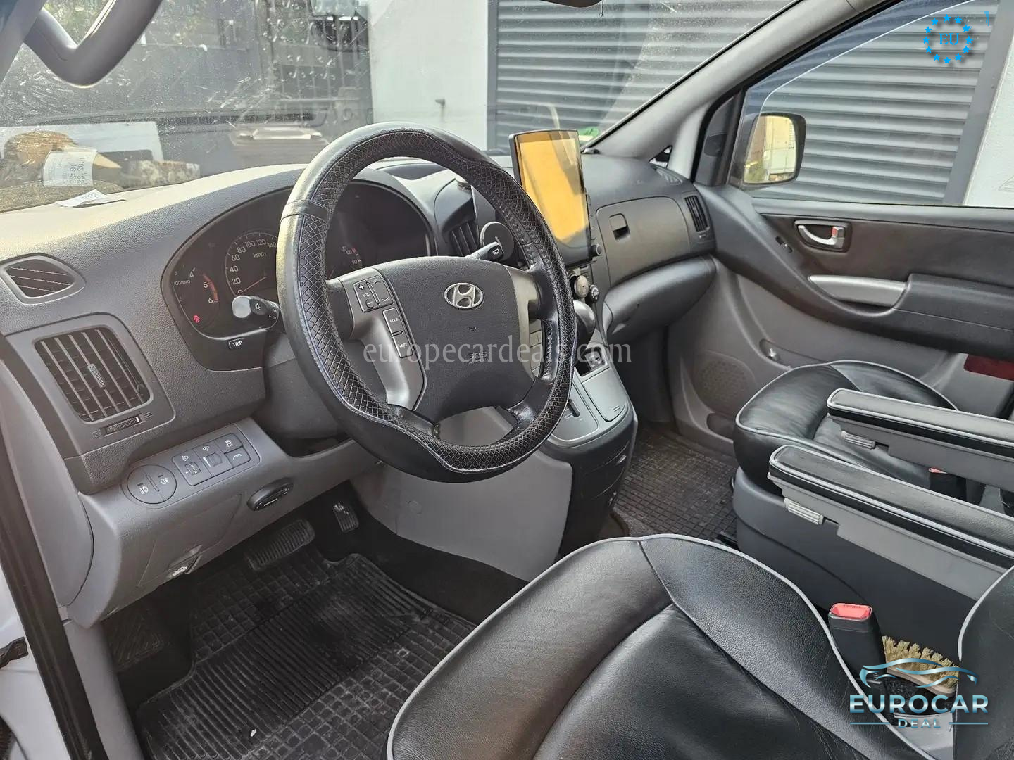 Hyundai H-1