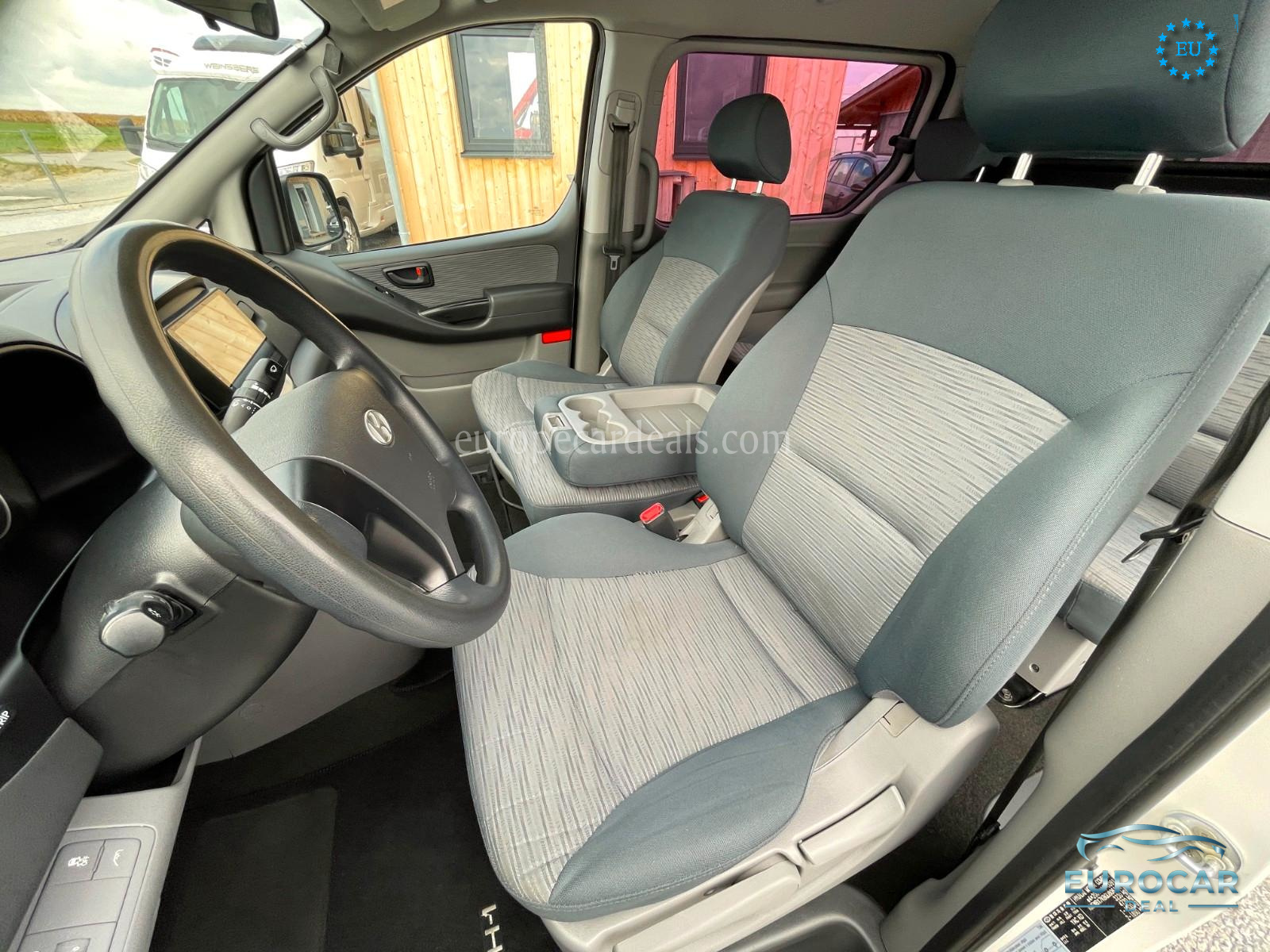 Hyundai H-1