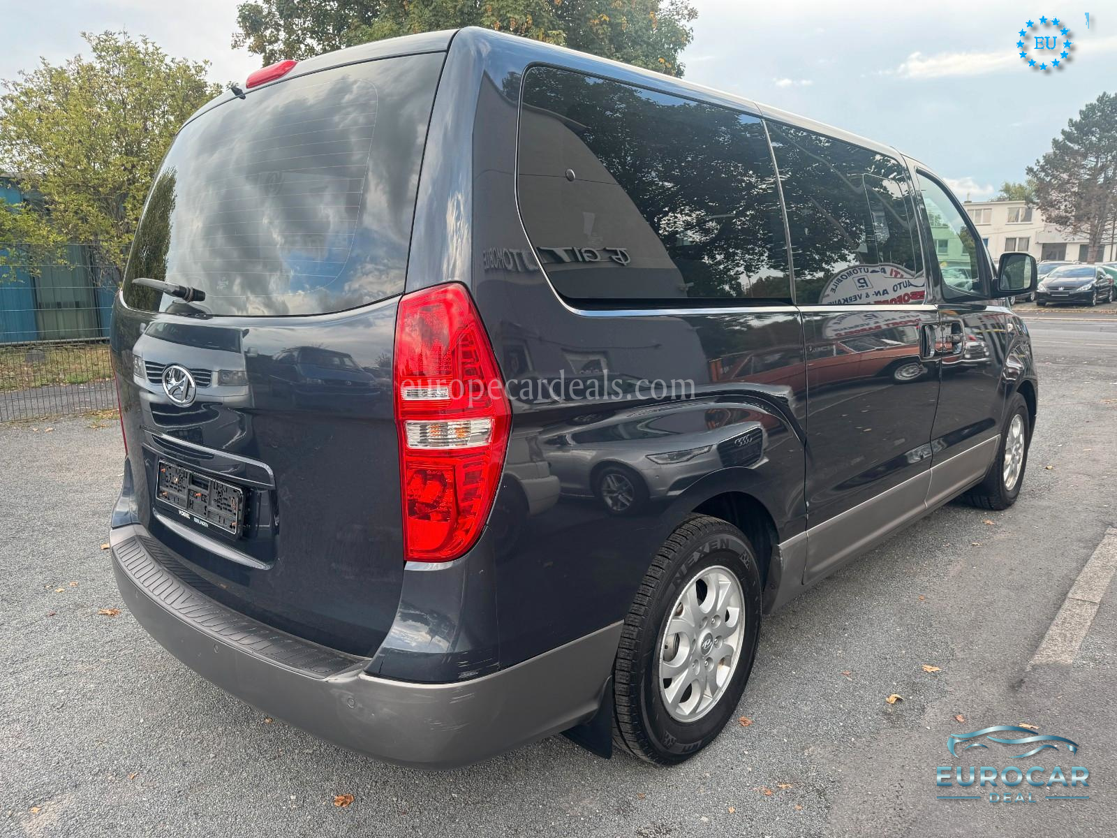 Hyundai H-1