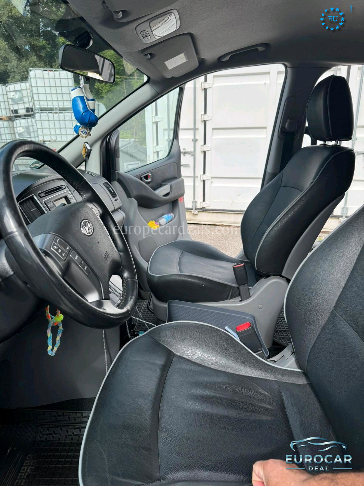 Hyundai H-1