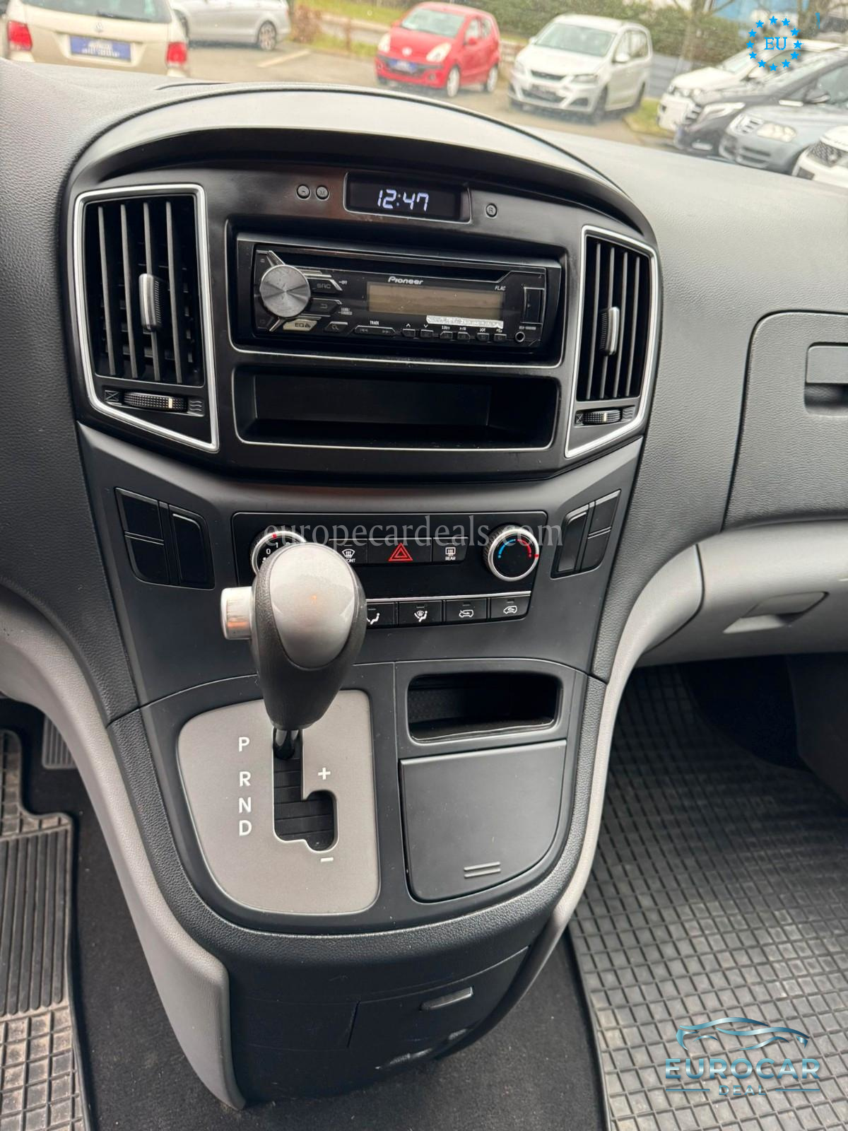 Hyundai H-1