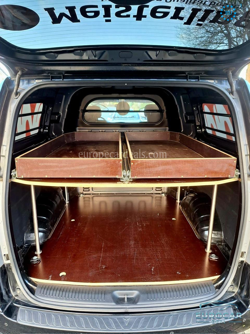 Hyundai H-1