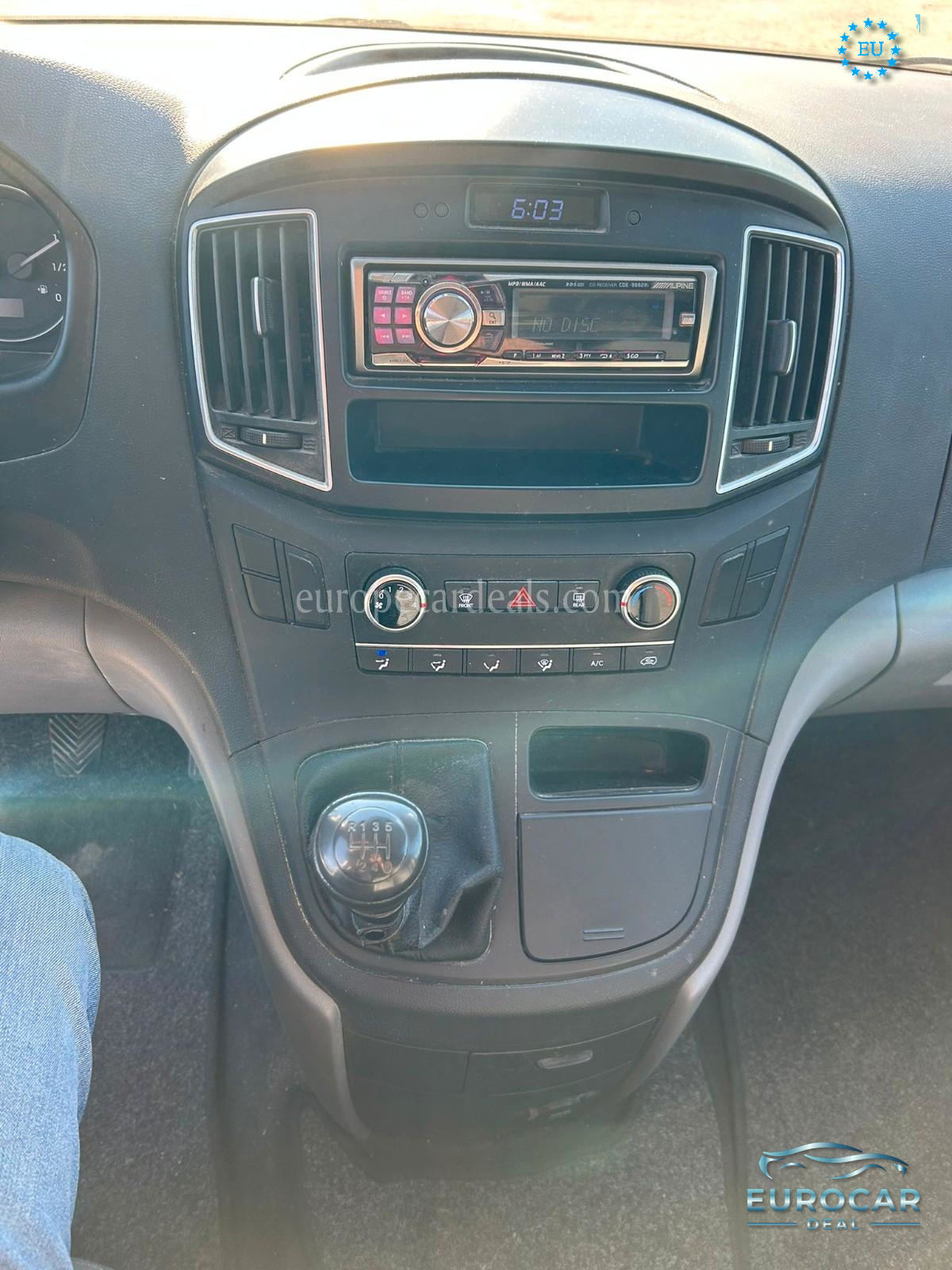 Hyundai H-1