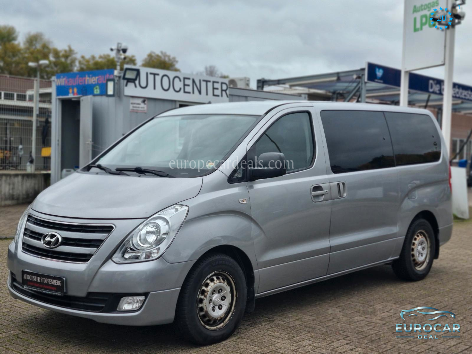 Hyundai H-1