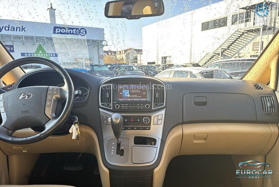 Hyundai H-1