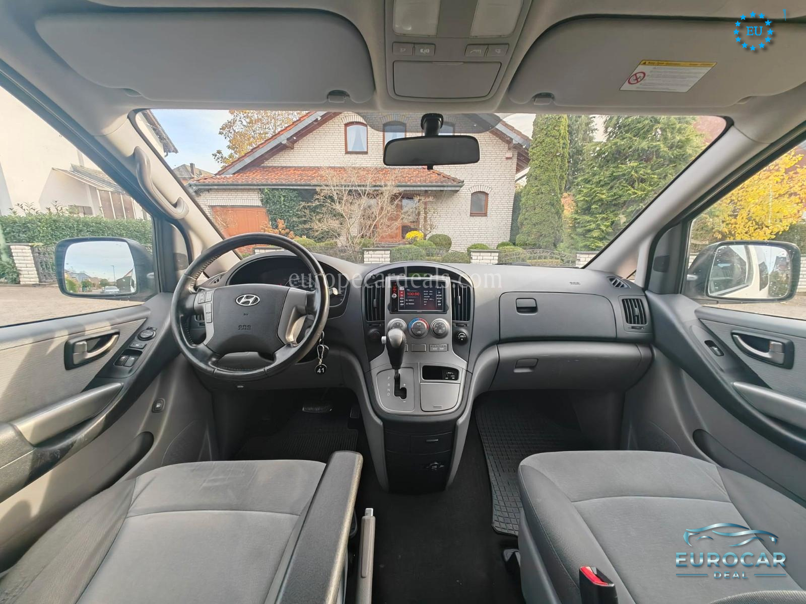 Hyundai H-1