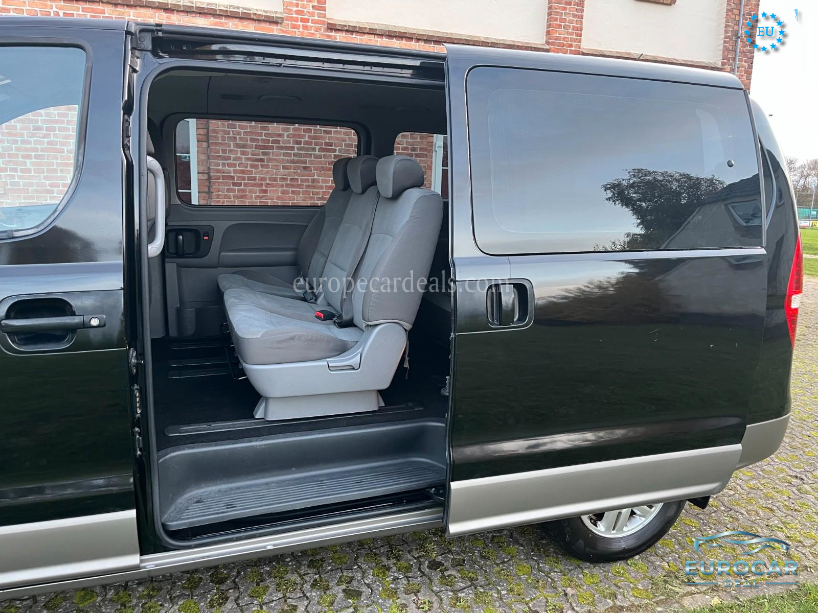 Hyundai H-1