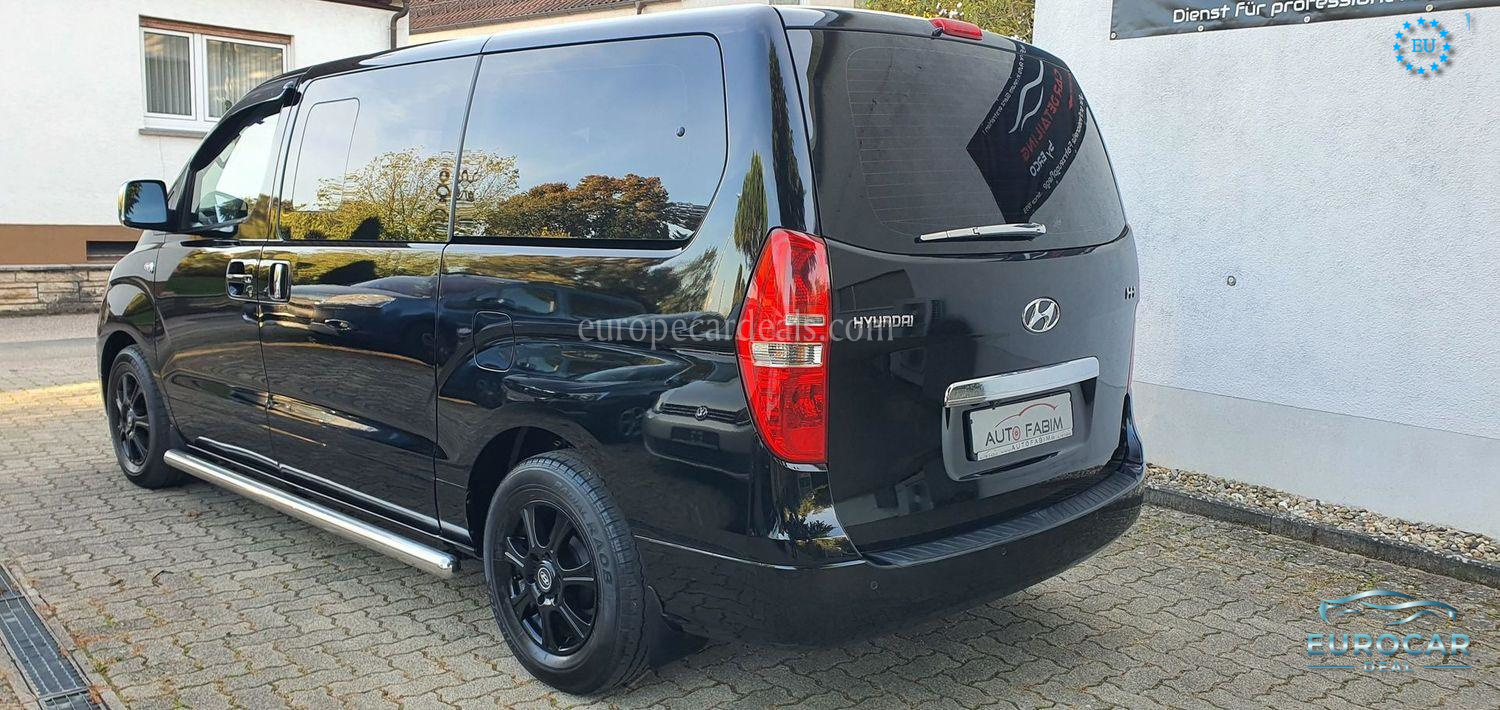 Hyundai H-1