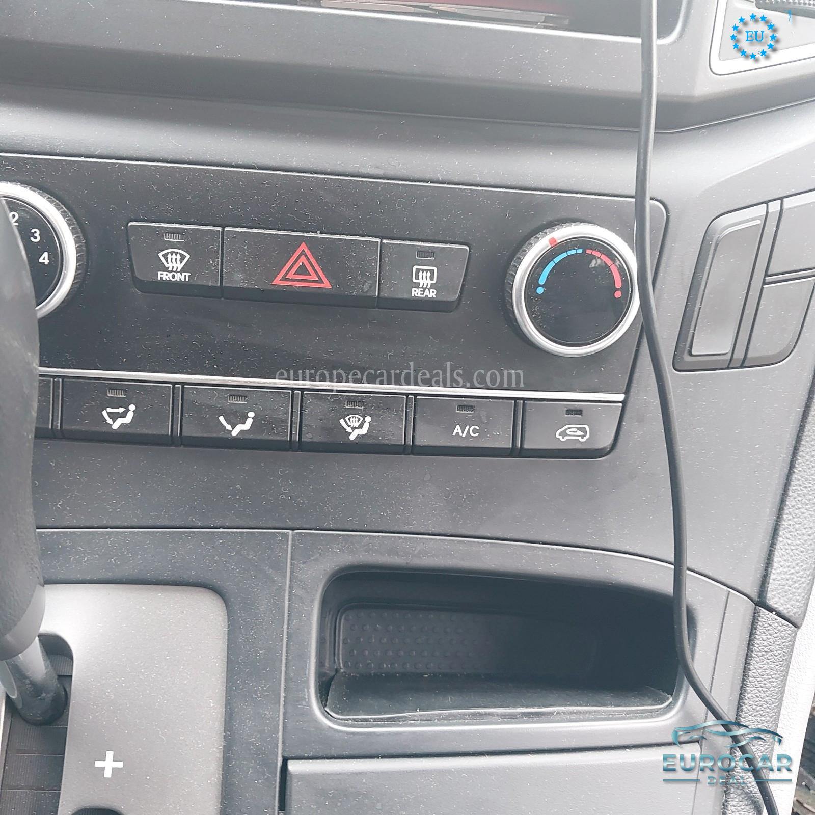 Hyundai H-1