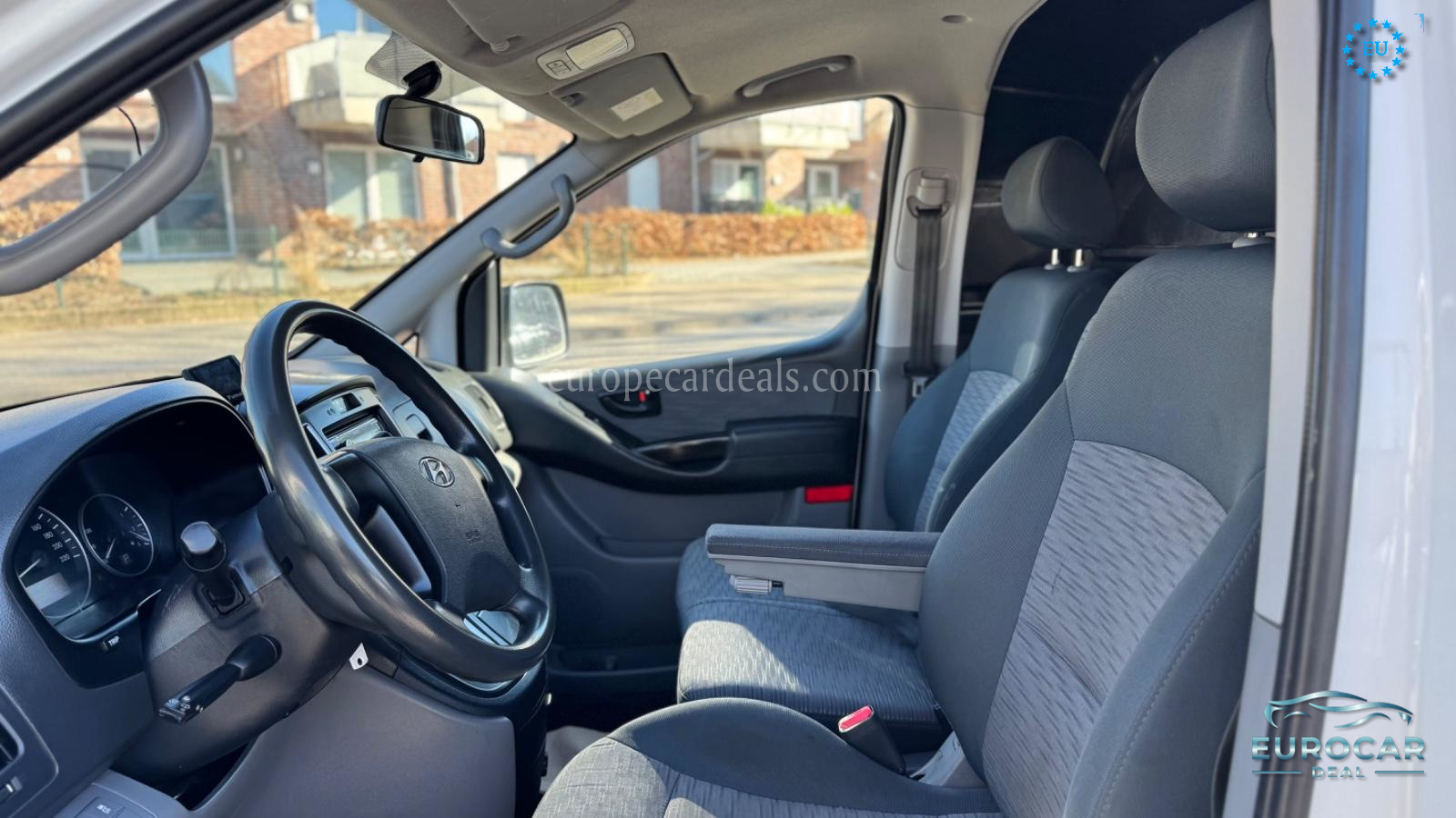 Hyundai H-1