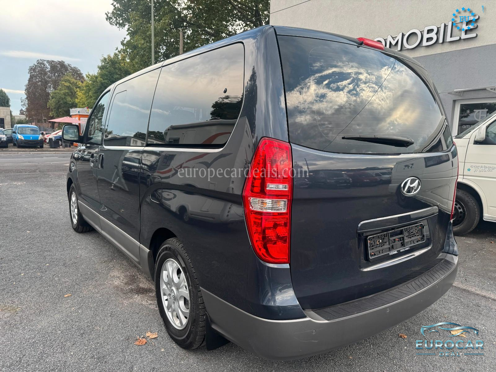 Hyundai H-1