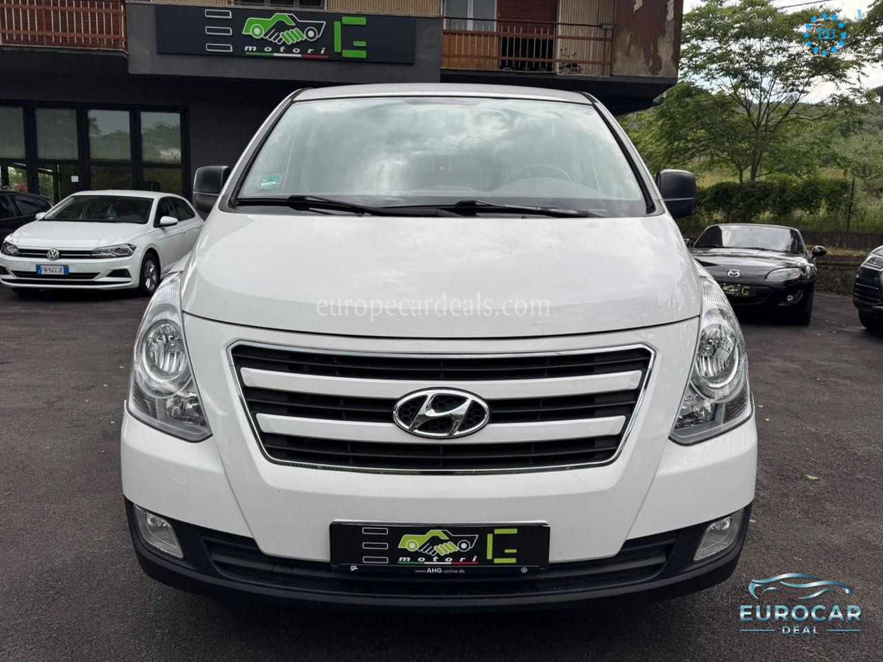 Hyundai H-1