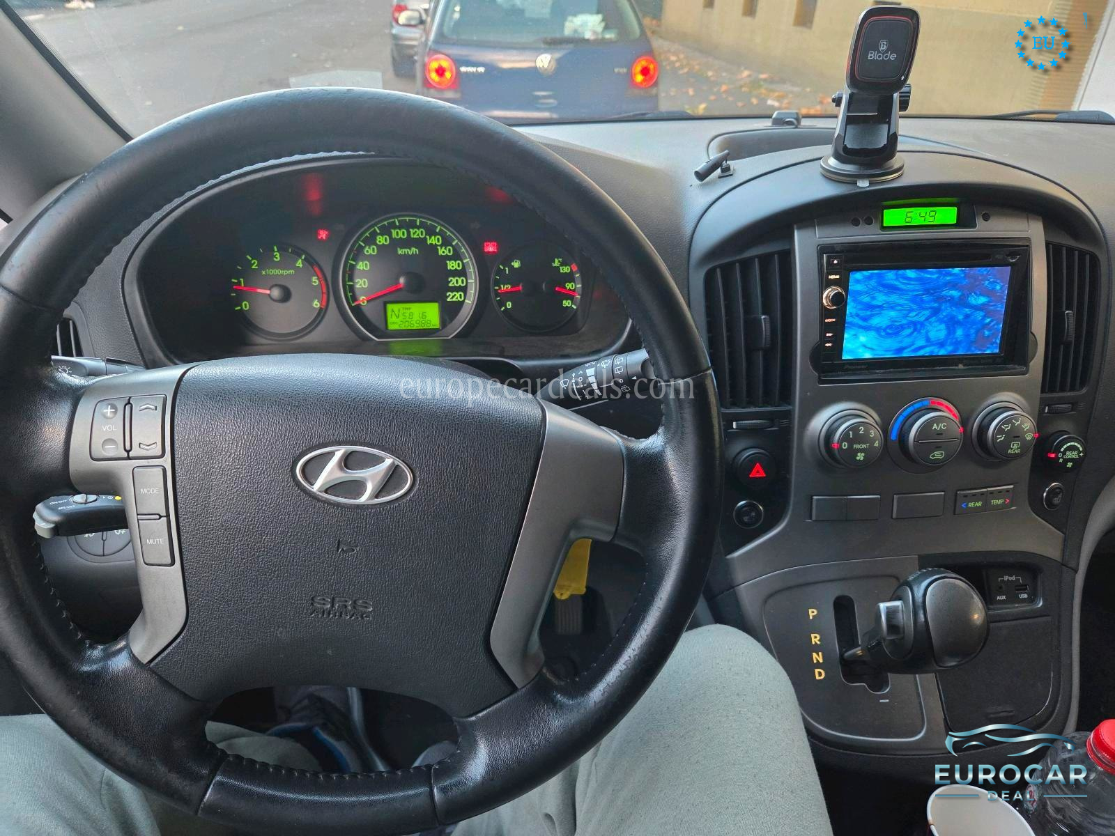 Hyundai H-1