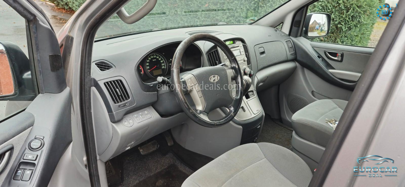 Hyundai H-1