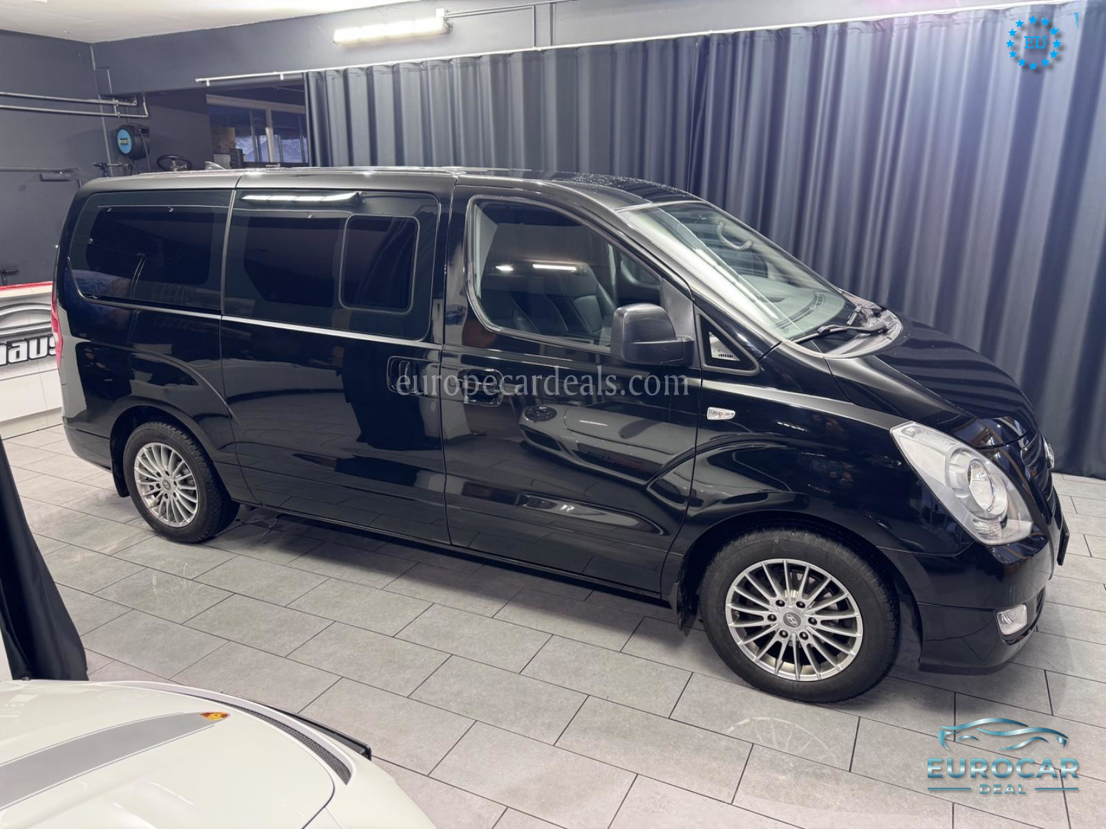 Hyundai H-1
