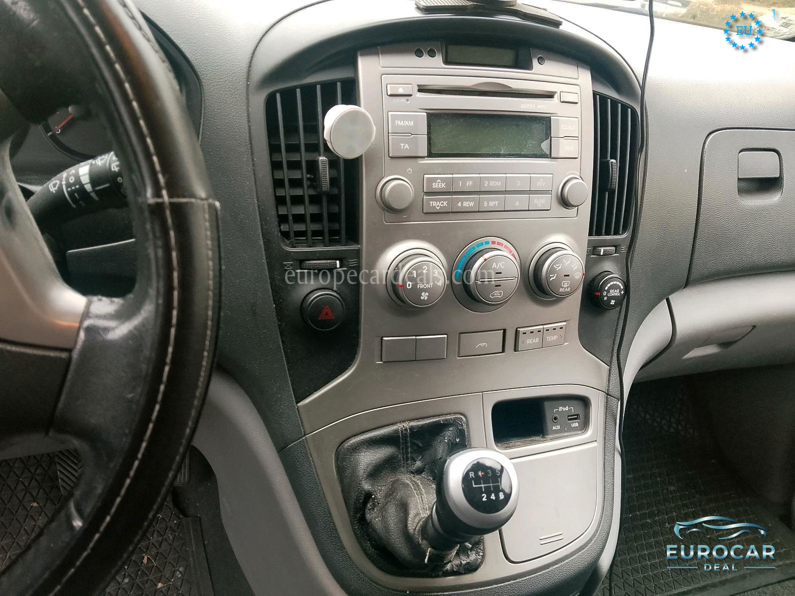 Hyundai H-1