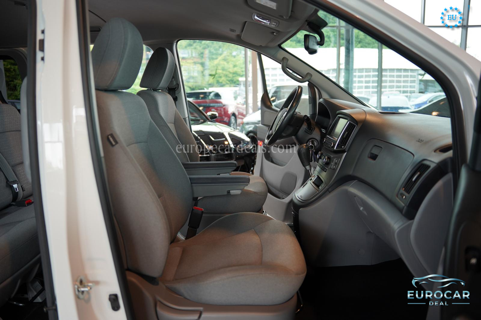 Hyundai H-1