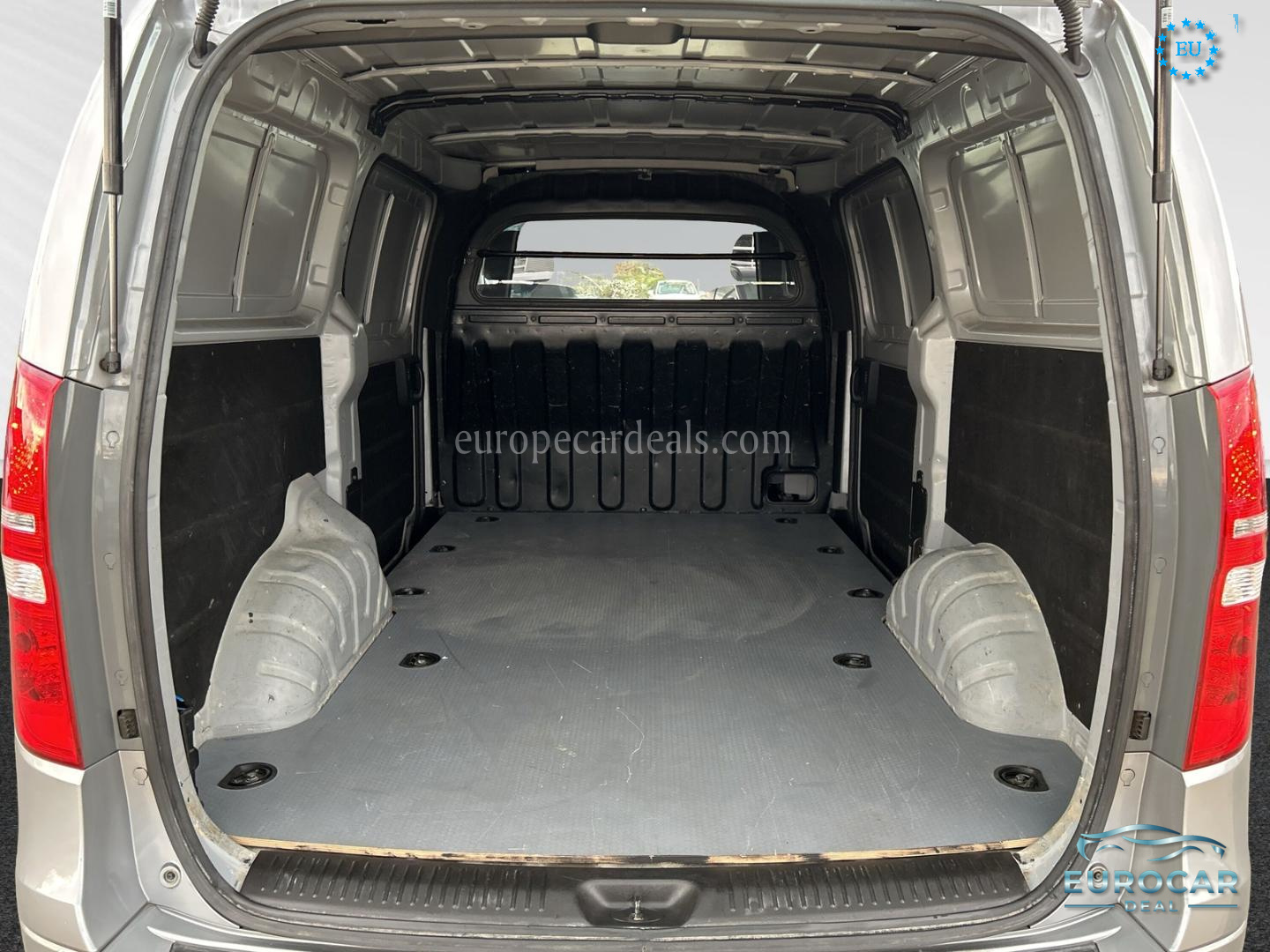 Hyundai H-1