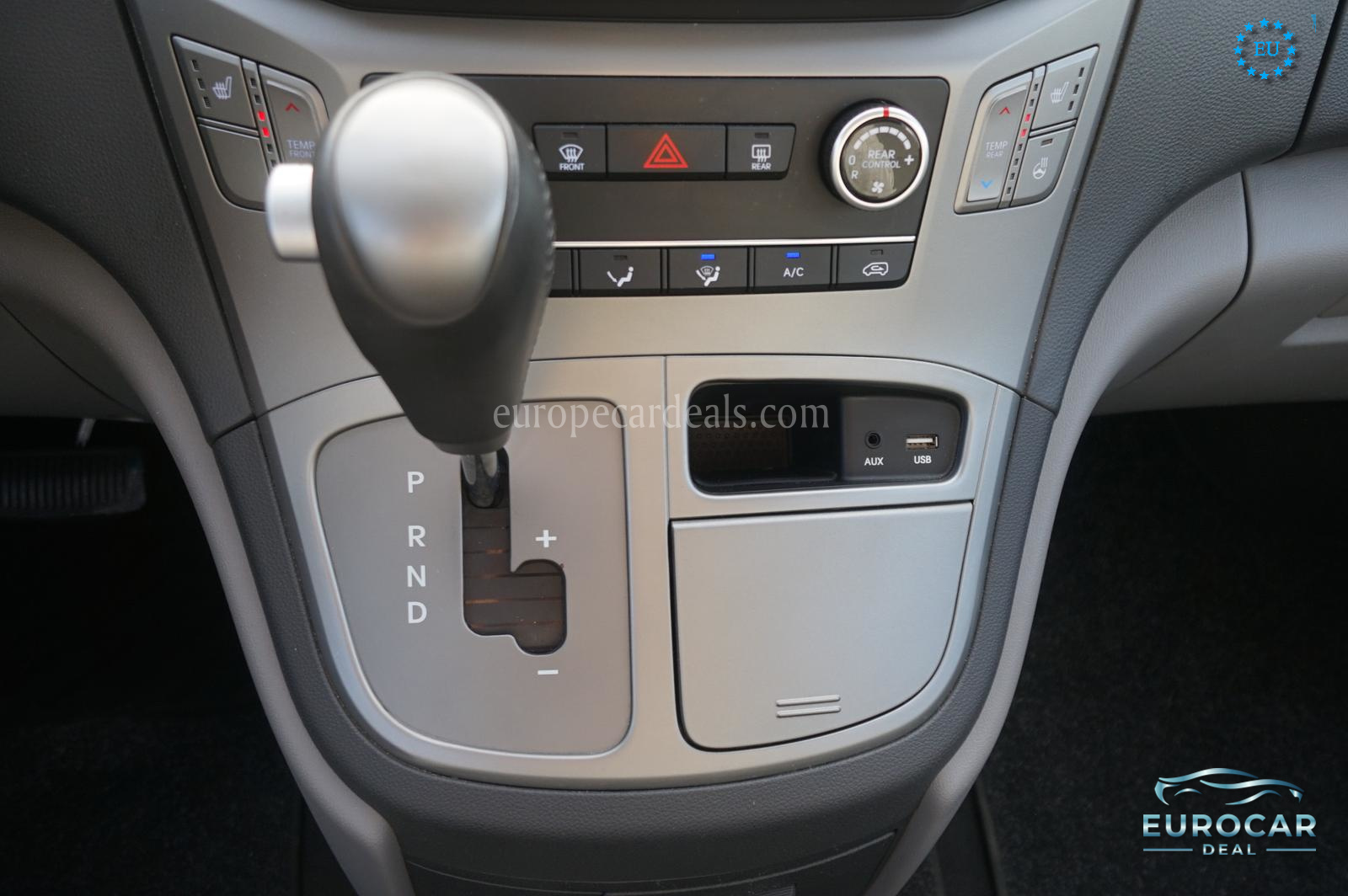 Hyundai H-1