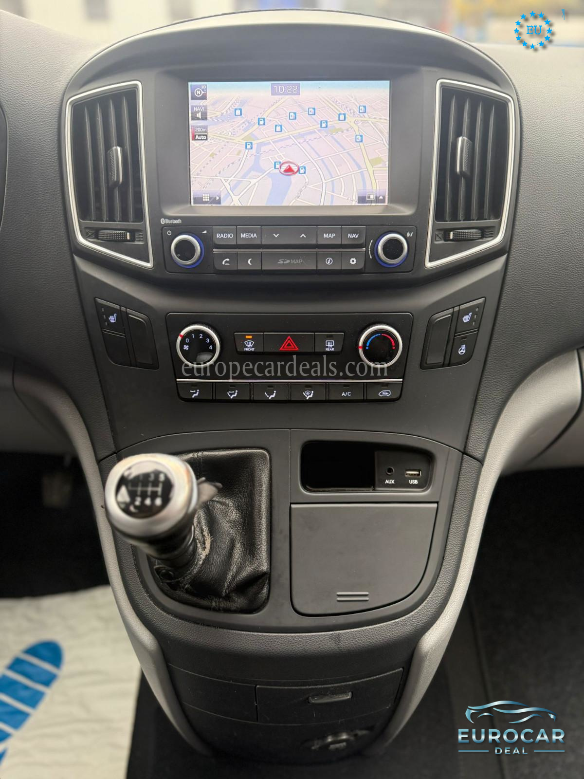Hyundai H-1