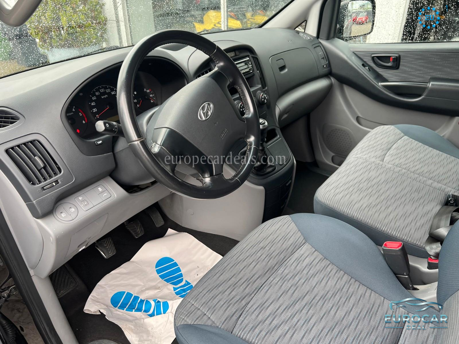 Hyundai H-1