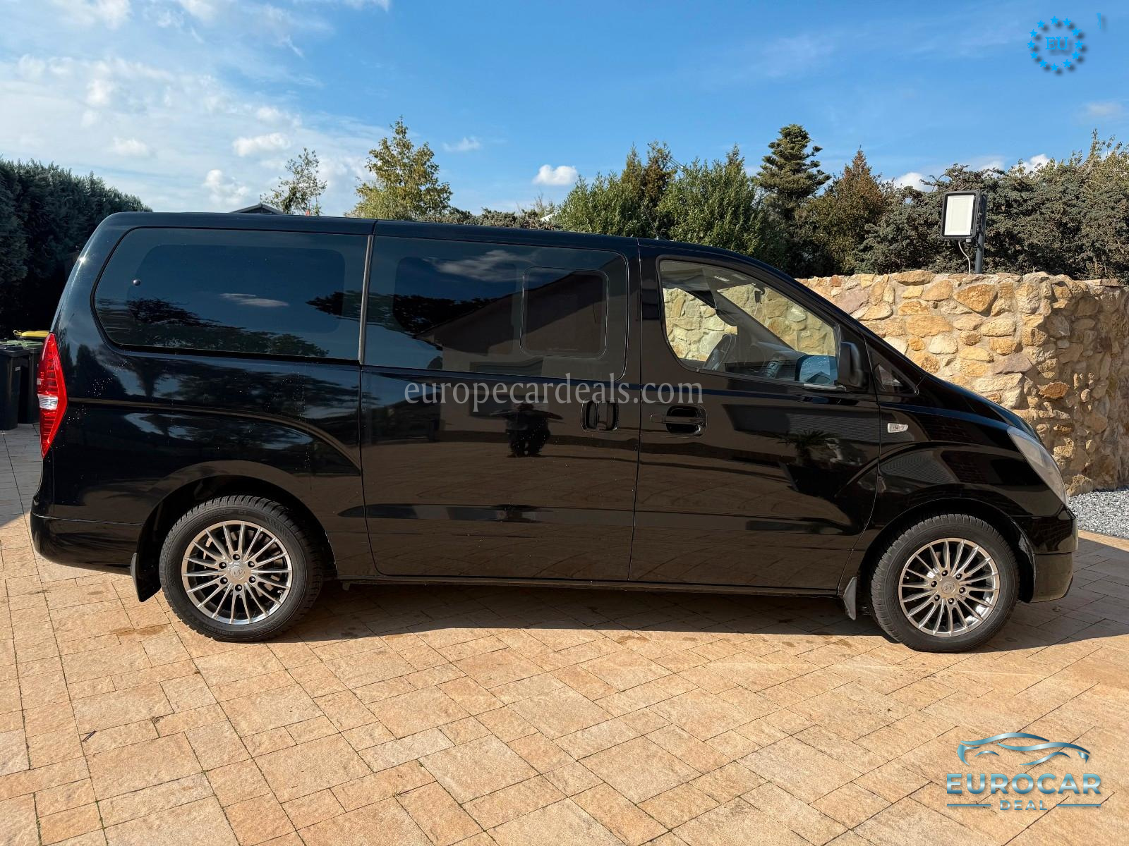 Hyundai H-1