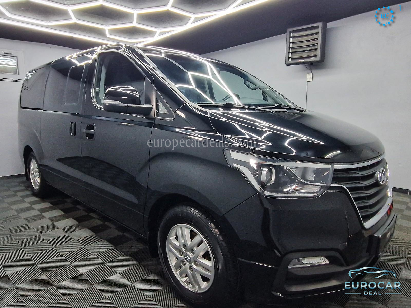 Hyundai H-1