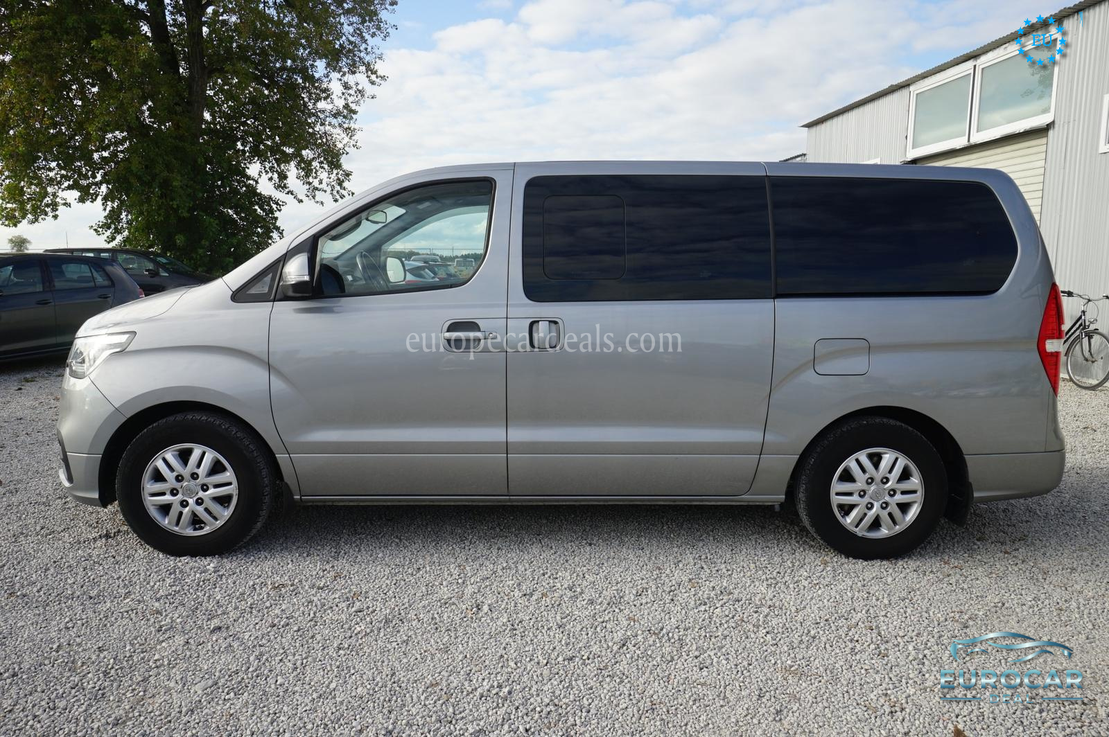 Hyundai H-1