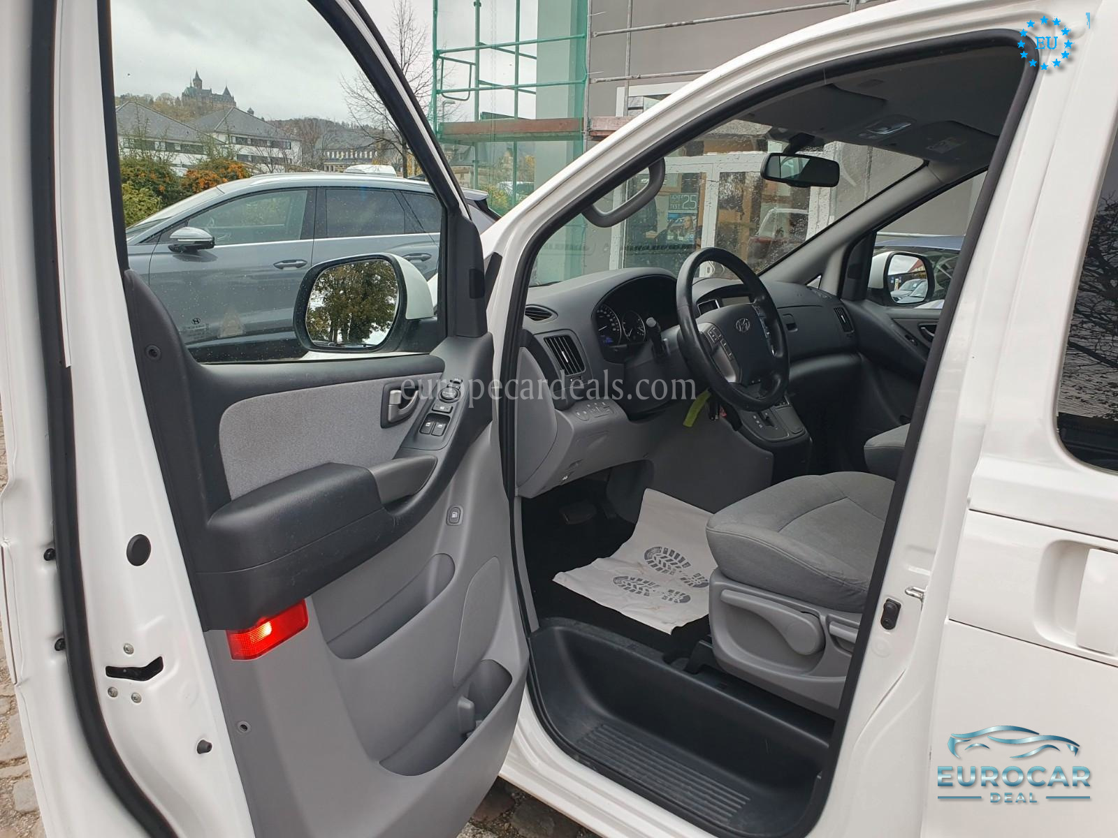 Hyundai H-1