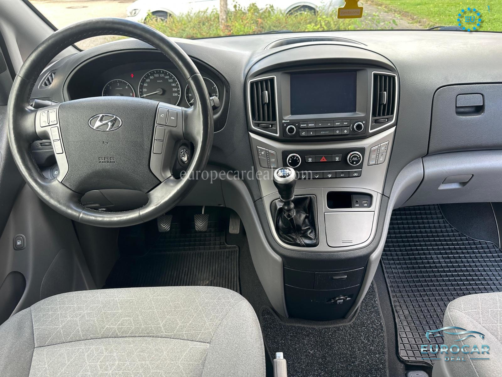 Hyundai H-1