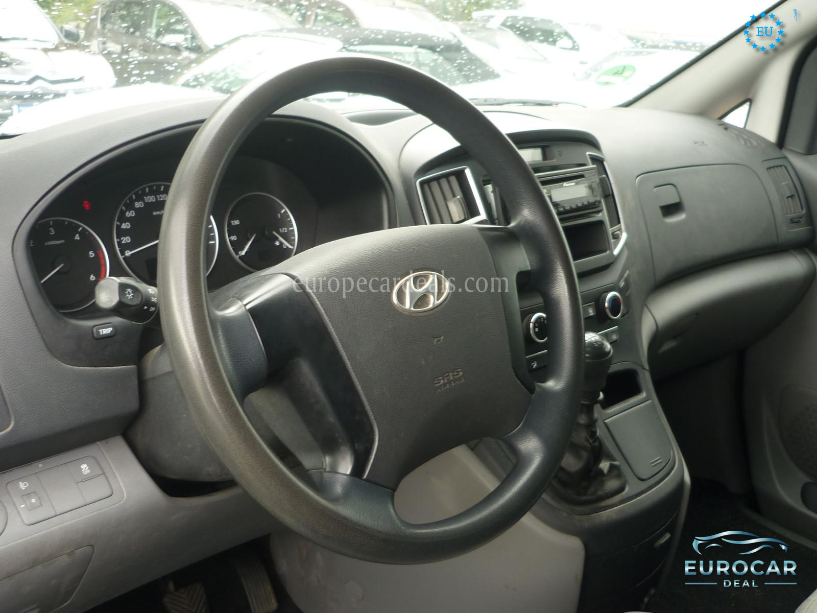 Hyundai H-1