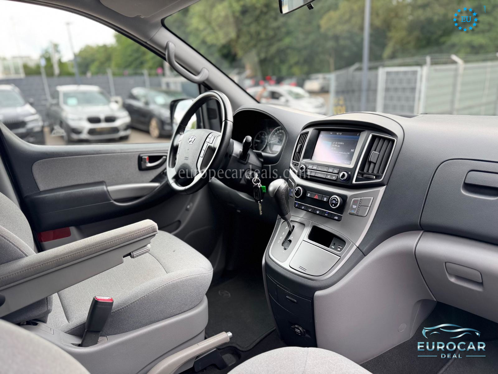 Hyundai H-1