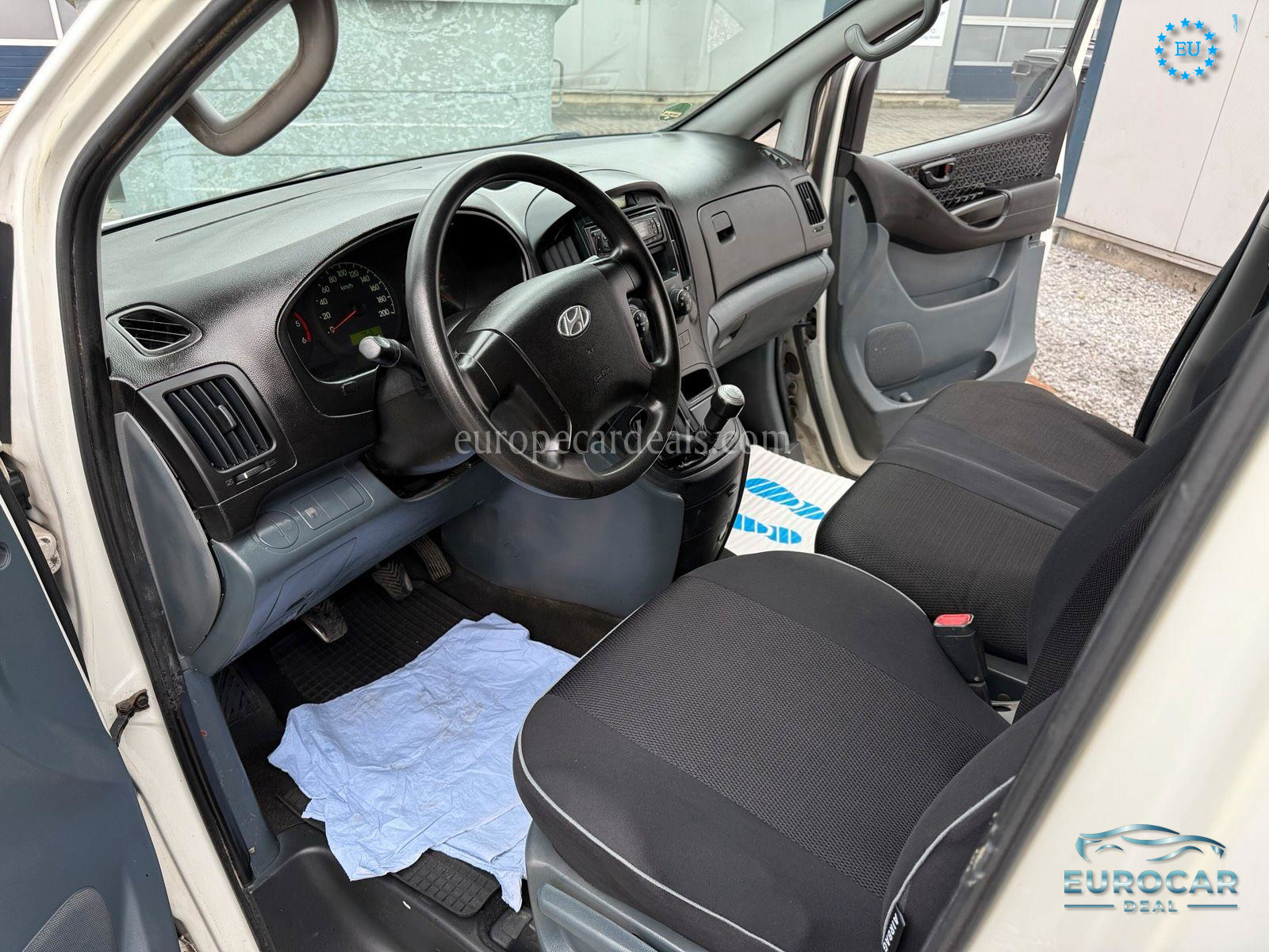 Hyundai H-1
