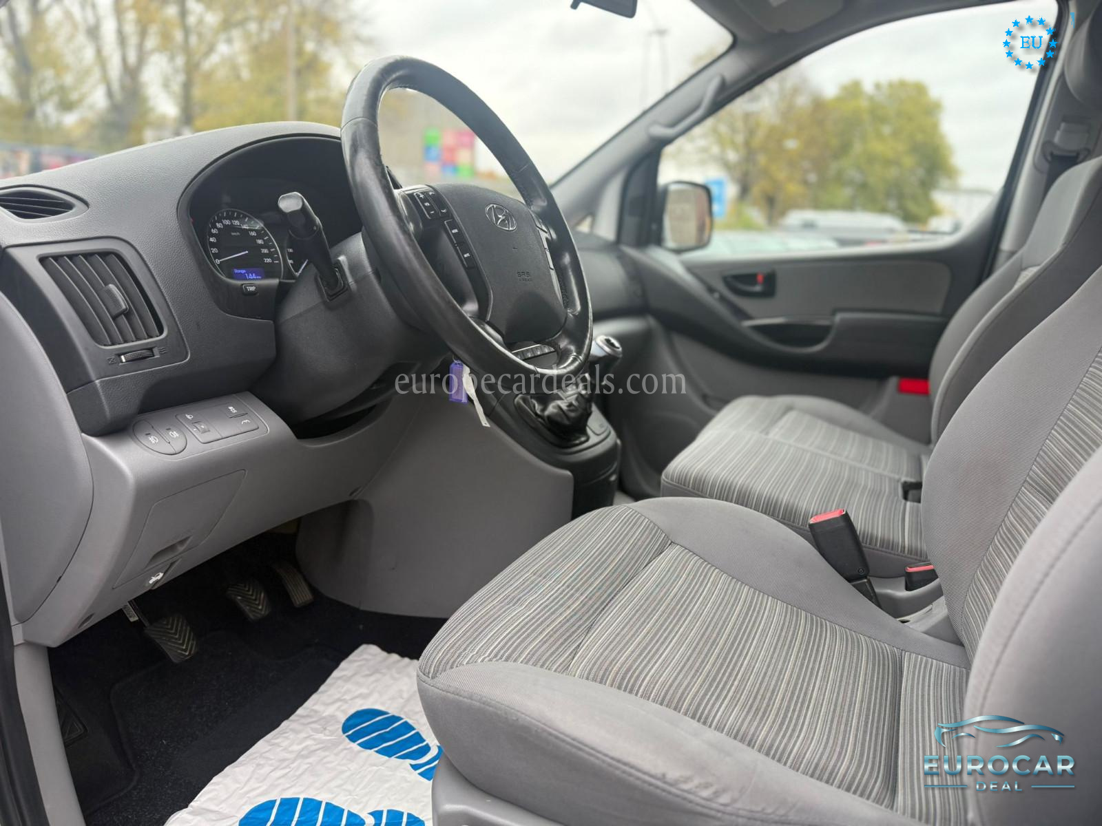 Hyundai H-1