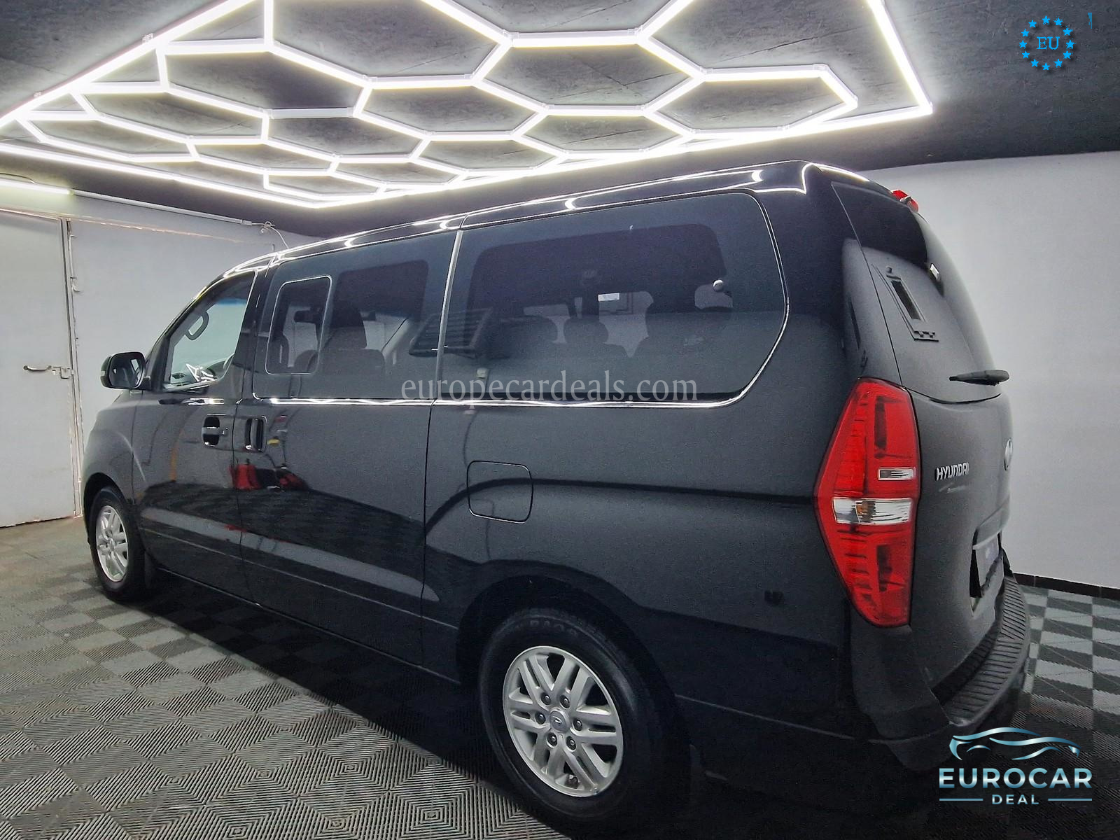 Hyundai H-1