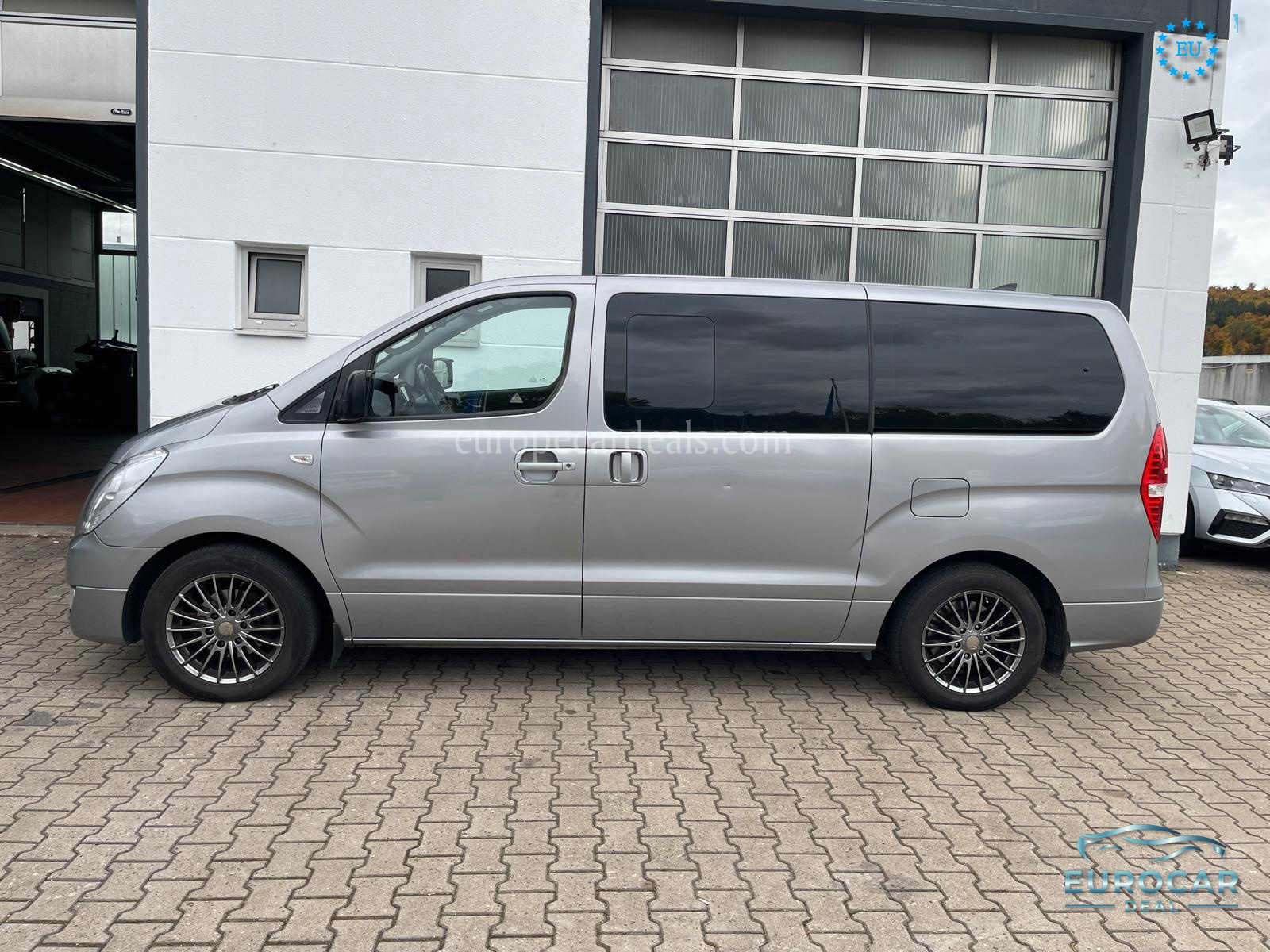 Hyundai H-1